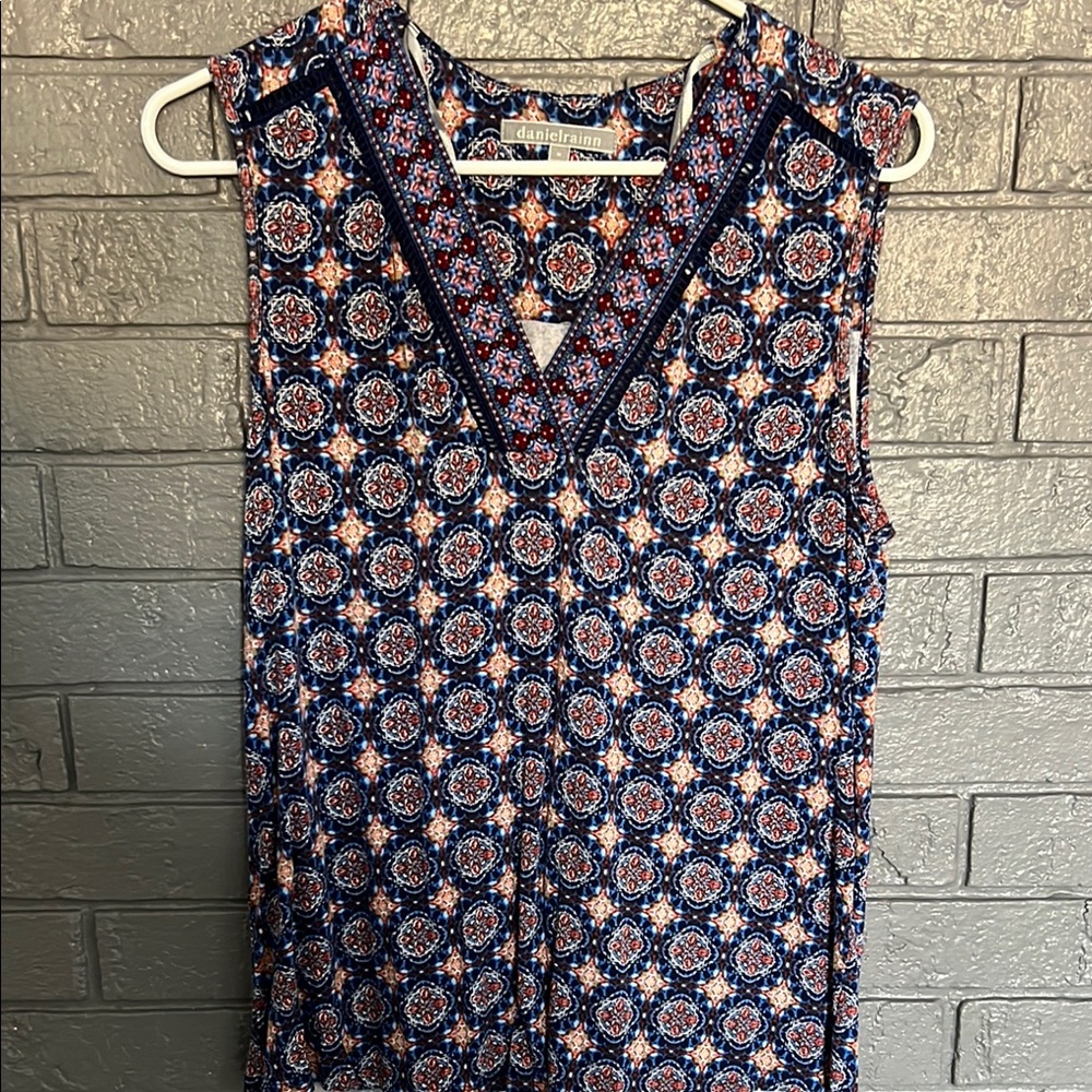 Daniel Rainn Sleeveless Blouse